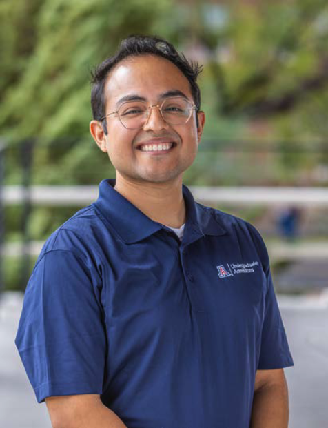 Alejandro Wences headshot image
