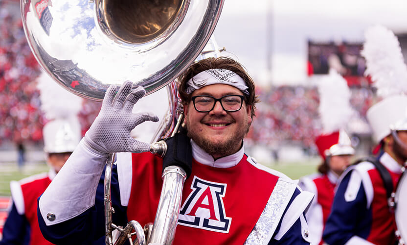 u of a band member