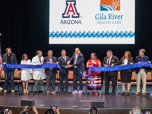 Gila River Health Care ribbon cutting