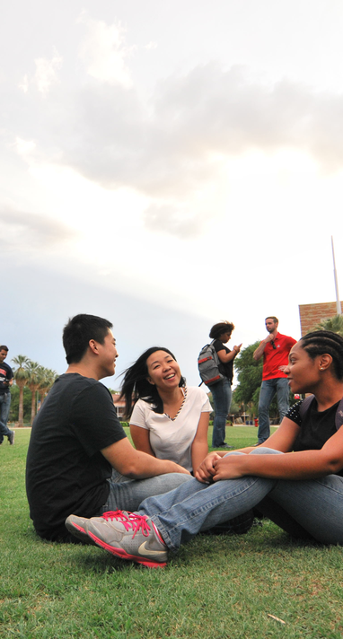 Group of students on UArizona campus